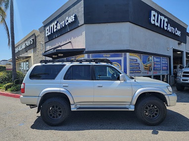 SUV parked in front of Elite Auto Care in Huntington Beach, CA